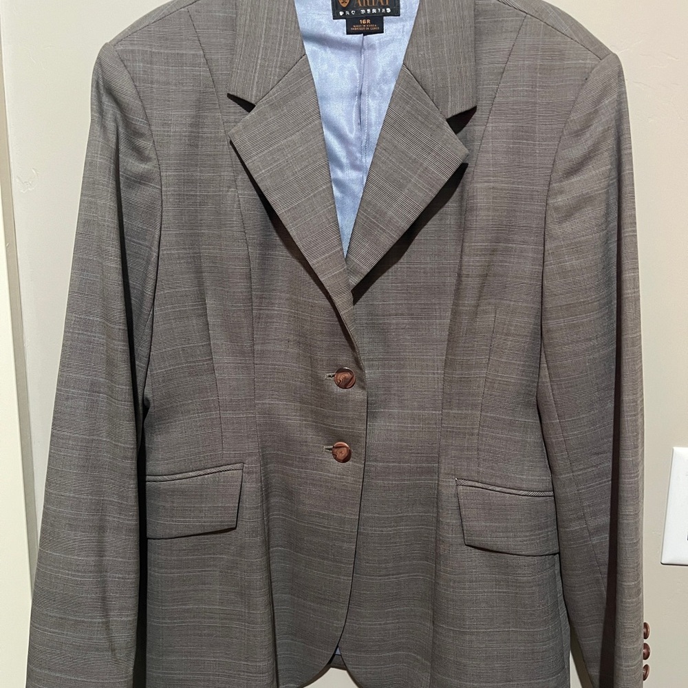 Women’s Ariat Hunt Coat